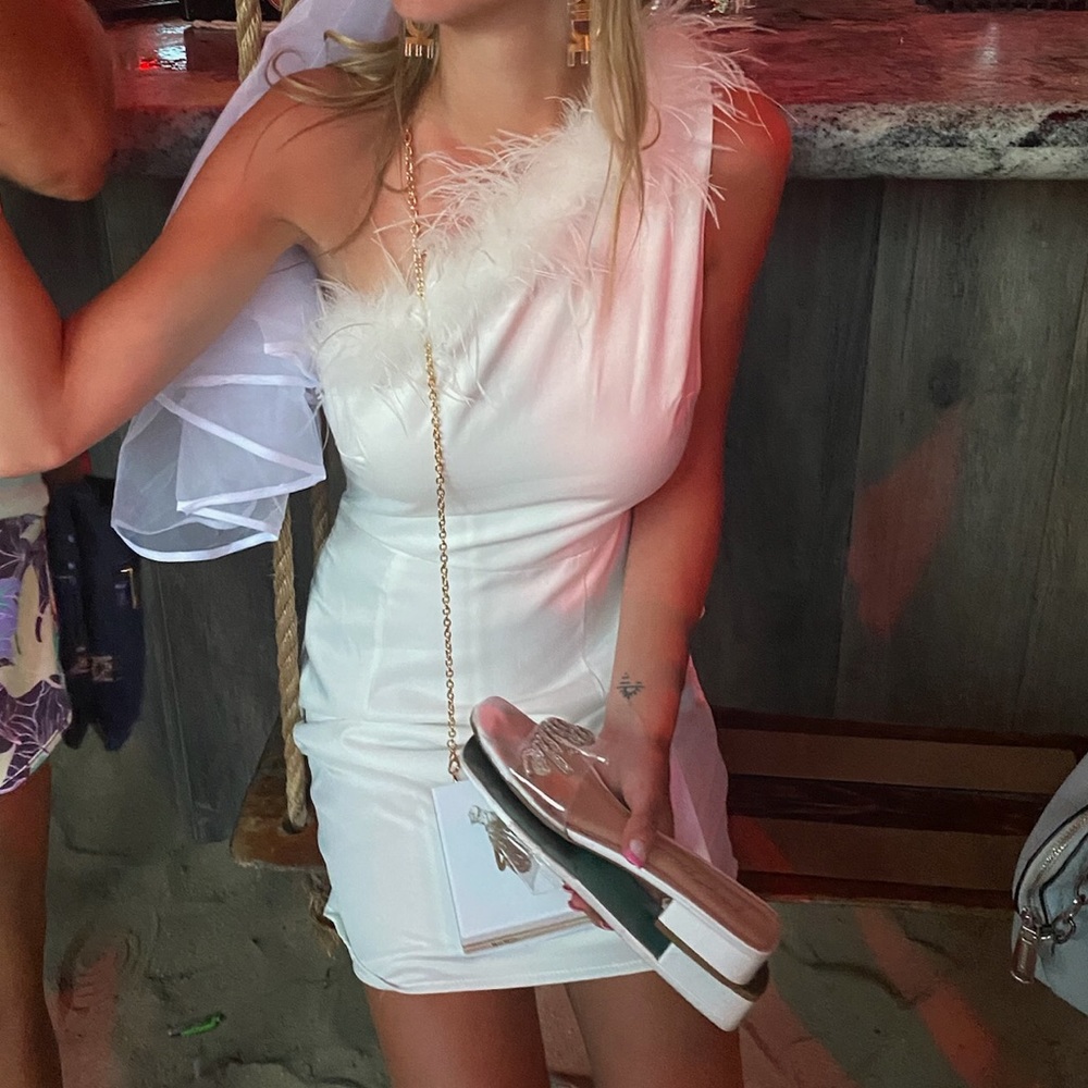 White one shoulder feather dress